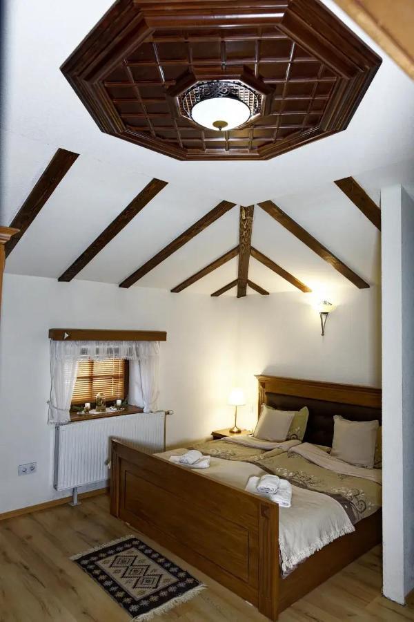 The House Of The Miyaks Otel Rostusa Dış mekan fotoğraf